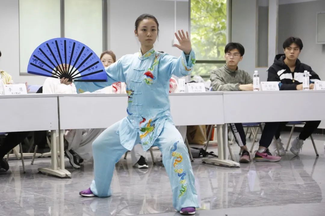 fd7d9fbd2b604e0d89a49ce2ff069e6b.jpeg fd7d9fbd2b604e0d89a49ce2ff069e6b.jpeg