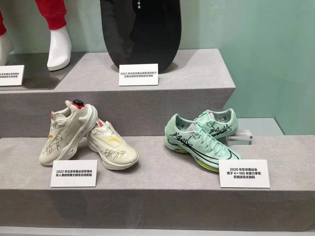 1b0613d793b04ef09f12614f36f7ead7.jpg 1b0613d793b04ef09f12614f36f7ead7.jpg